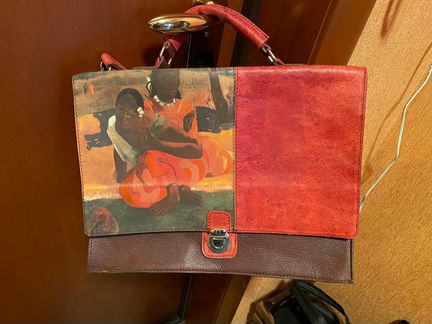 Дизайнерский кожаный портфель