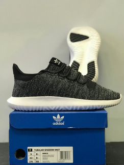 Adidas,tubular shadow knit