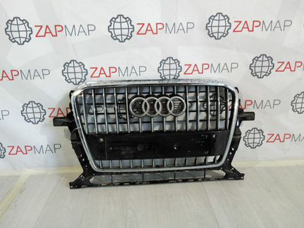 Решетка радиатора Audi Q5 8R