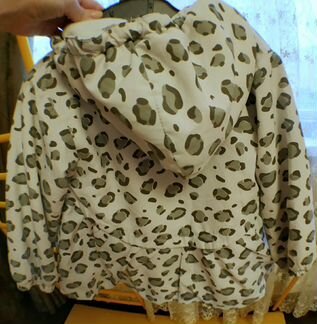 Ветровка на девочку 86. очень практичная