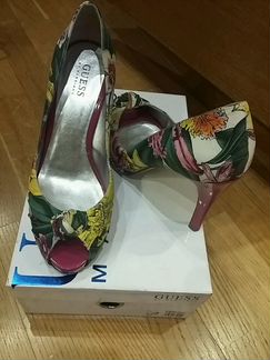 Босоножки туфли guess