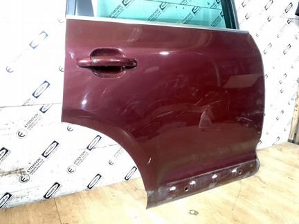 Дверь задняя левая VW Touareg 2002-2010 красная