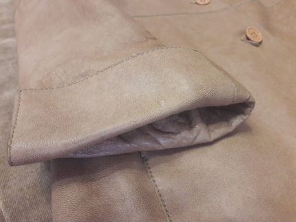 Пальто кожаное размер 44- 46