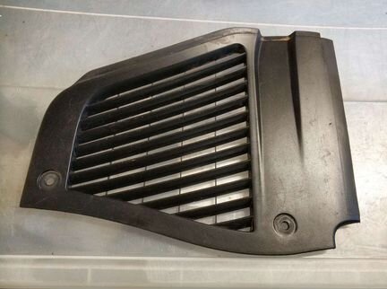 Решетка жабо левая Порш Каен 955 957