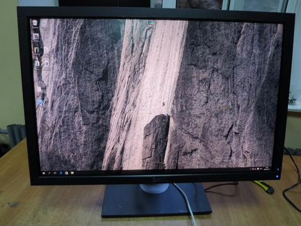 30-дюймовый профмонитор Dell 3011