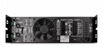 QSC ISA500Ti усилитель мощности +планшет в подарок