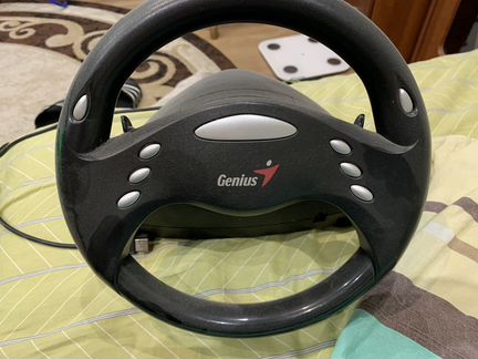 Игровой руль genius