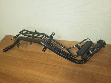 Горловина топливного бака Mitsubishi Montero 3