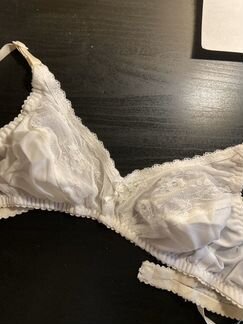 Бюстгальтер