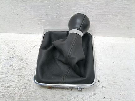 Ручка кпп Volkswagen Passat B6 2010