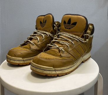 Кроссовки высокие Adidas унисекс