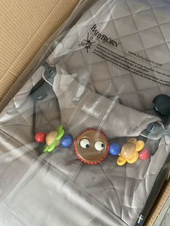 BabyBjorn Кресло-шезлонг Bliss Cotton + игрушка
