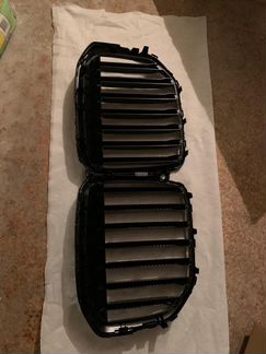 Новая решетка радиатора Shadow line BMW X7 G07