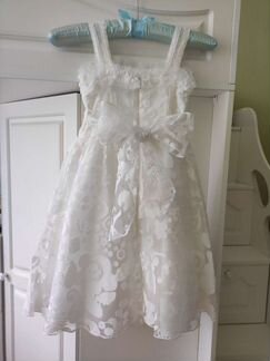 Платье нарядное для девочки, 104-110