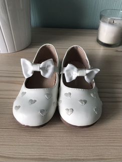 Праздничные туфли в садик