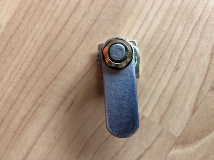 Замок для ящиков почтовых/мебельных