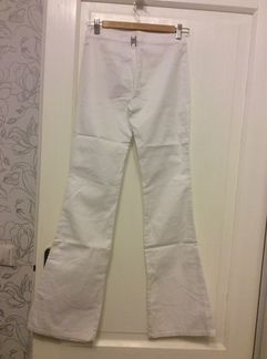 Белые брюки-джинсы новые р. 25 (38-40)