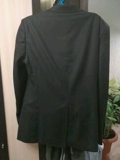 Классический черный костюм