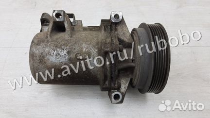 Компрессор кондиционера Renault Megane 3 K4M 2012