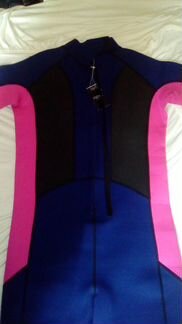 Гидрокостюм 2мм новый на рост до 175 см