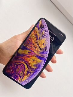 iPhone xs max 64 gb