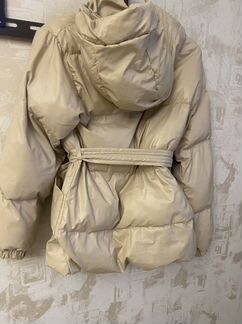 Пуховик женский дутый