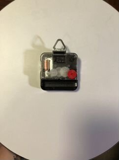 Часы настенные с обратным ходом