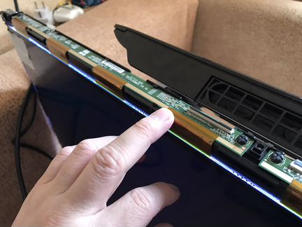 Телевизор LG 32LE4500 на запчасти