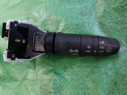 Переключатель света Nissan Tiida