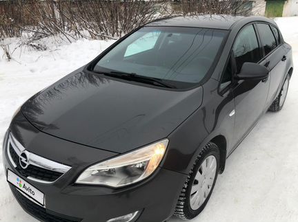 Opel Astra 1.4 МТ, 2011, 125 000 км