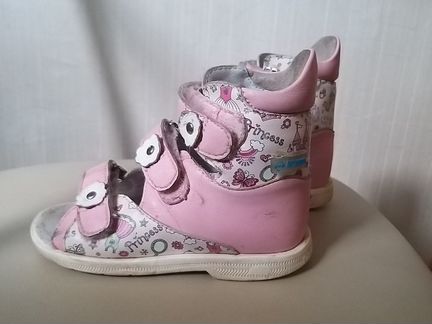 Босоножки ortmann