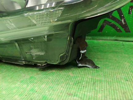 Фара левая Nissan X-Trail T32 2015-2017