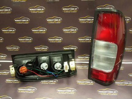 Фонарь задний Nissan Nissan NP300 D22