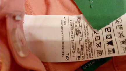 Джинсы Benetton с пайетками для девочки