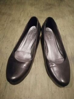 Туфли женские на танкетке 37 размер